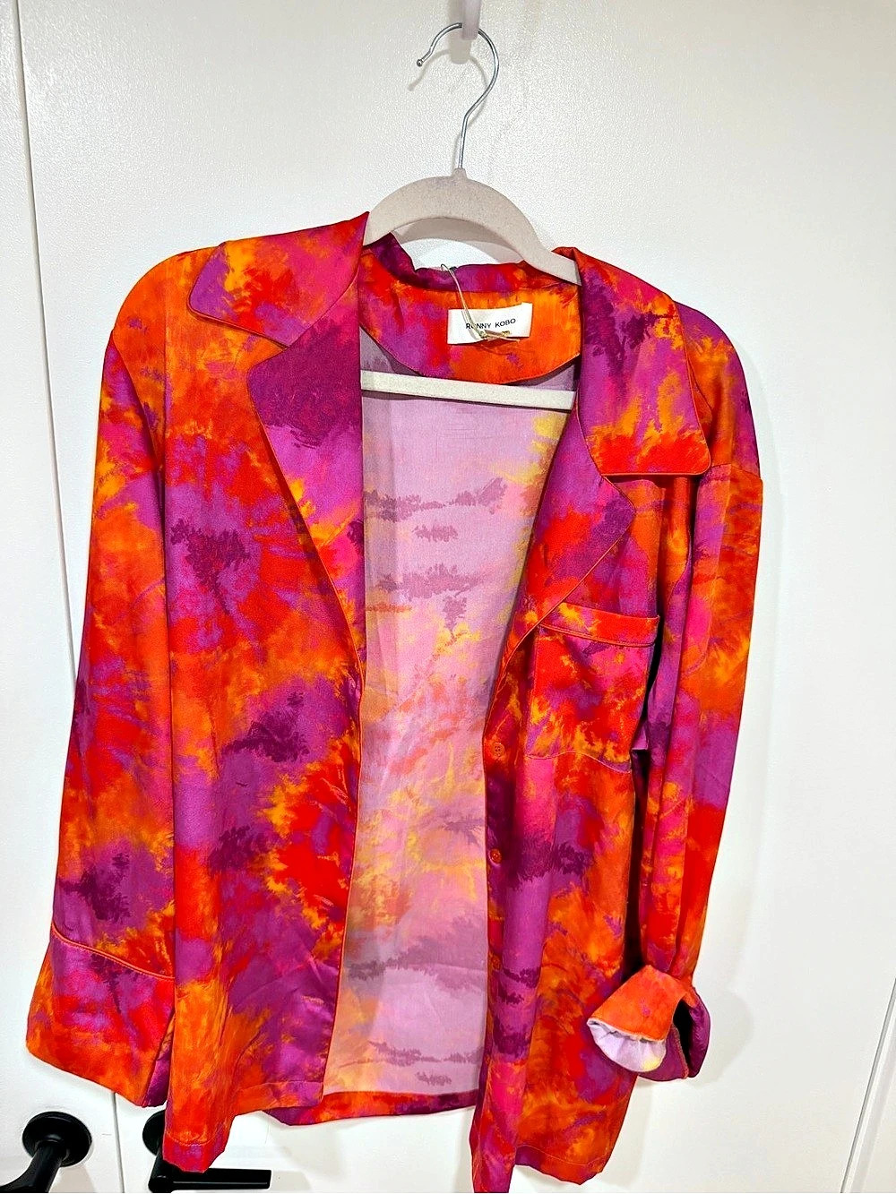 Ronny Kobo Abstract Print Blazer in Pink & Purple Size Small Like New